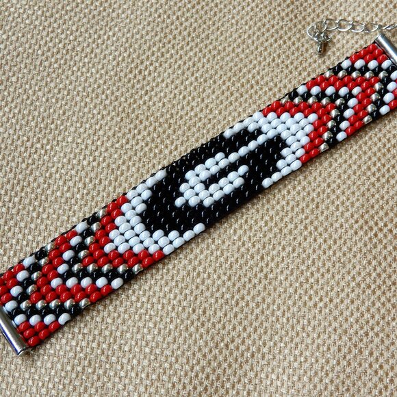 Georgia bead bracelet, handmade, adjustable length, gameday - Picture 4 of 8
